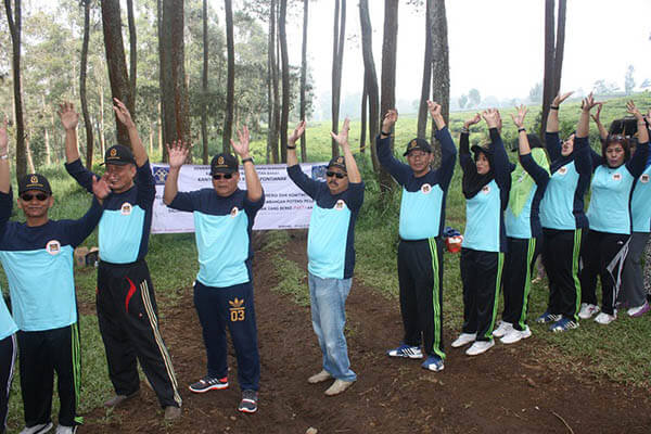 family-gathering-kantor-imigrasi-pontianak-2