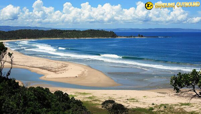 Pantai Binuanngeun, Bagedur, Banten